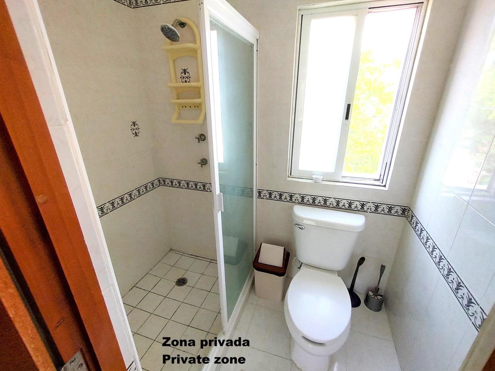 Private Rooms In A Hotel-Type Apartment - Super Located Puerto Aventuras Bagian luar foto